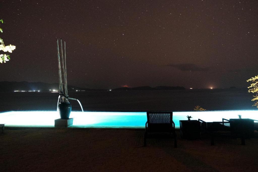 Vivere Azure Resort Batangas Extérieur photo